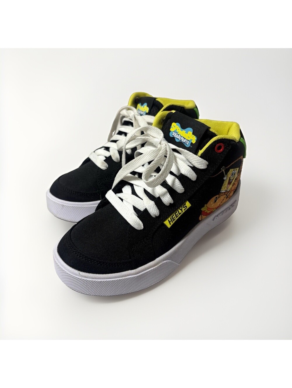 Heelys SpongeBob SquarePants Unisex Kids Mid Top Wheeled Sneakers US 2 EU 33